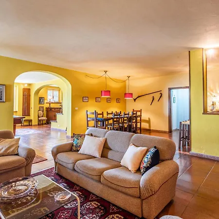 Holiday home Il Piazzone