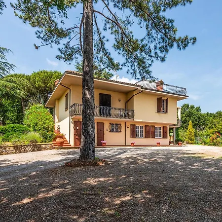Il Piazzone * Monte San Savino